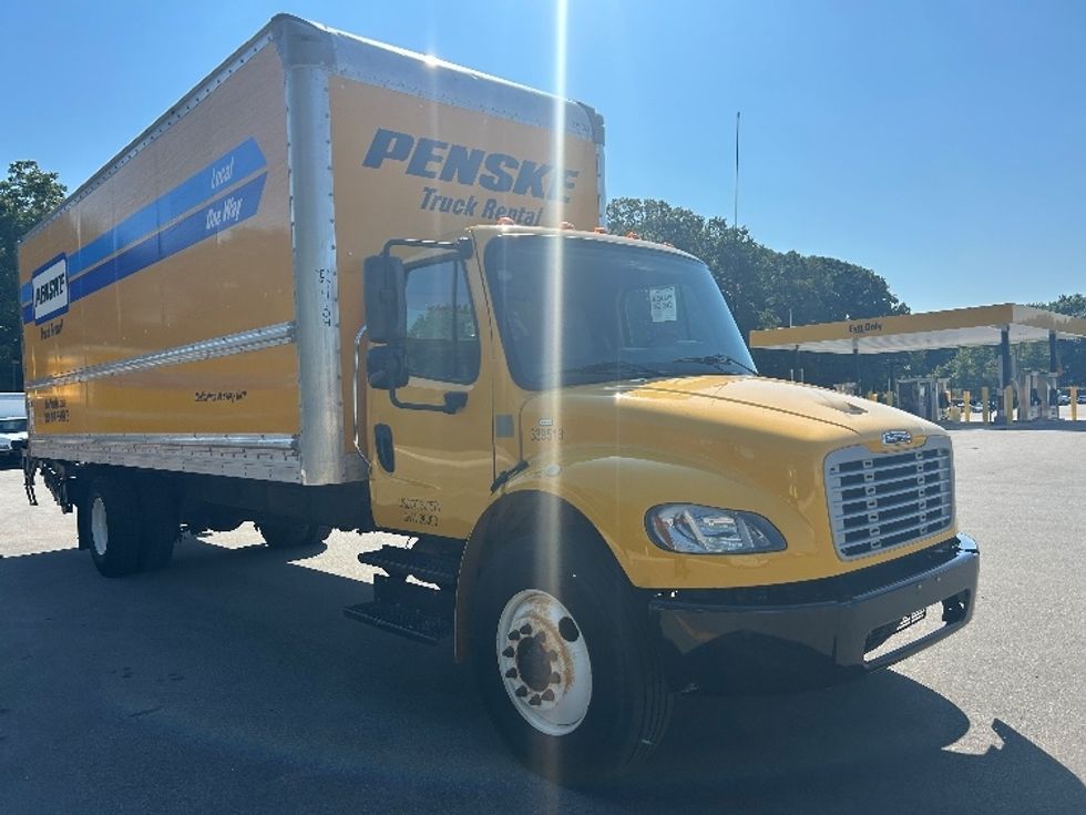 Medium Duty Box Truck-Light and Medium Duty Trucks-Freightliner-2020-M2-Kalamazoo-MI-152,126\n\t\tmiles-$ 57,250 - Image 1