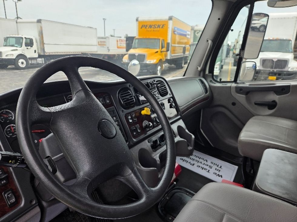 Medium Duty Box Truck-Light and Medium Duty Trucks-Freightliner-2020-M2-Kansas City-MO-288,695\n\t\tmiles-$ 24,000 - Image 17