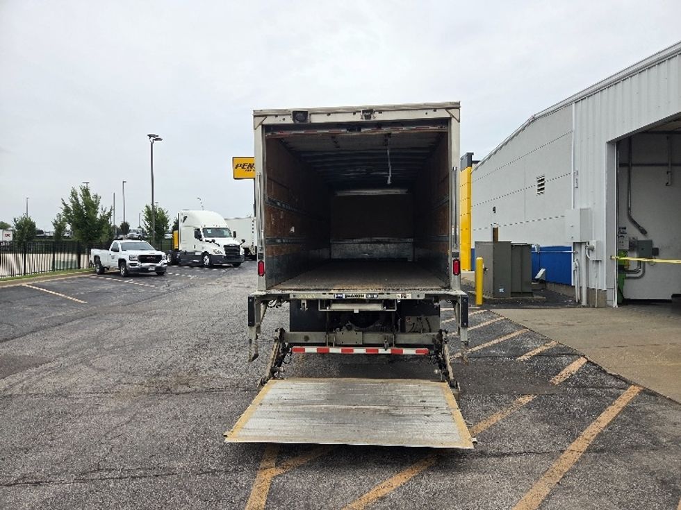 Medium Duty Box Truck-Light and Medium Duty Trucks-Freightliner-2020-M2-Kansas City-MO-288,695\n\t\tmiles-$ 24,000 - Image 9