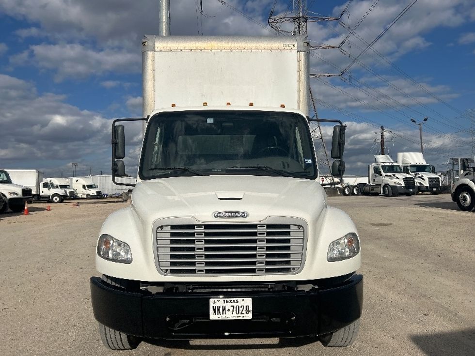 Medium Duty Box Truck-Light and Medium Duty Trucks-Freightliner-2020-M2-Katy-TX-145,985\n\t\tmiles-$ 55,750 - Image 2