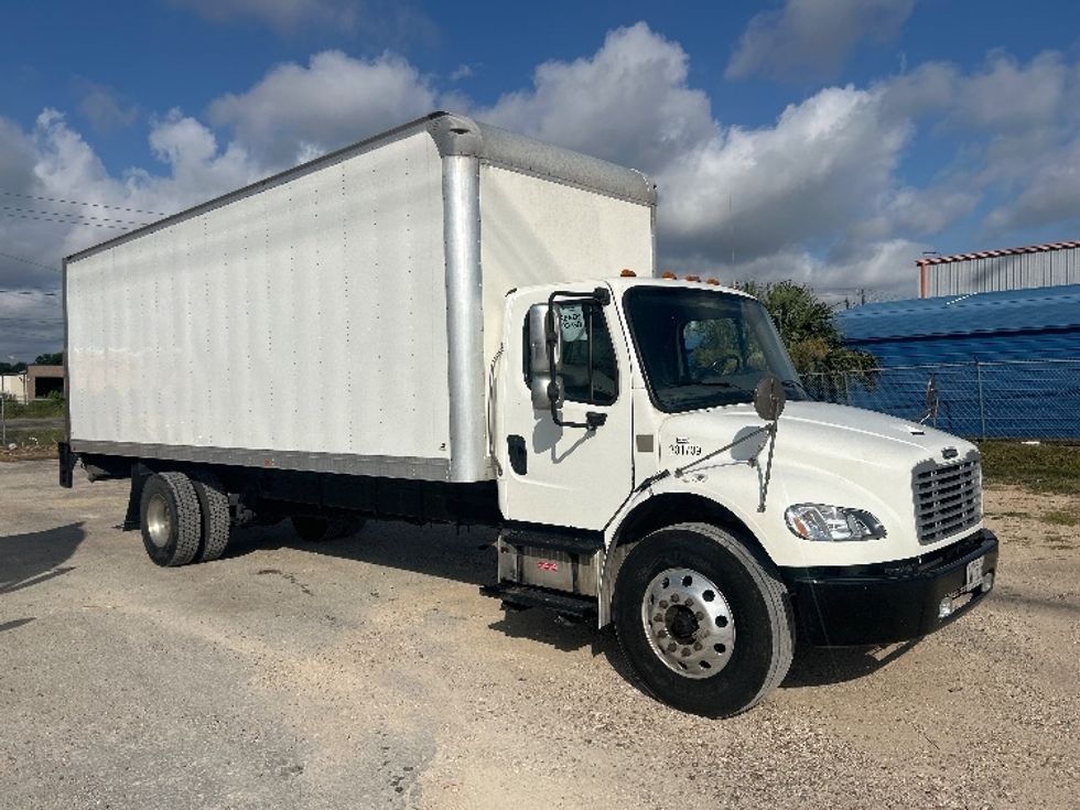 Medium Duty Box Truck-Light and Medium Duty Trucks-Freightliner-2020-M2-Katy-TX-229,238\n\t\tmiles-$ 46,250 - Image 1