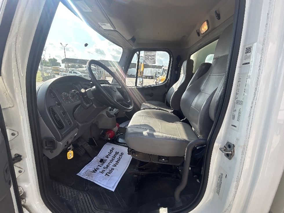 Medium Duty Box Truck-Light and Medium Duty Trucks-Freightliner-2020-M2-Katy-TX-229,238\n\t\tmiles-$ 46,250 - Image 16