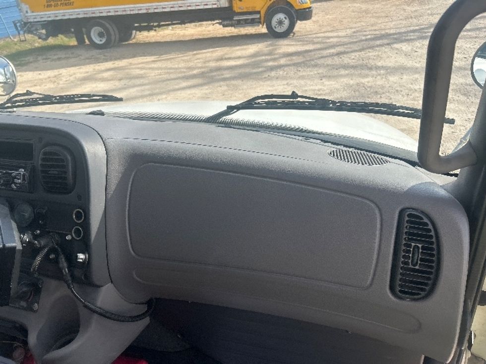 Medium Duty Box Truck-Light and Medium Duty Trucks-Freightliner-2020-M2-Katy-TX-229,238\n\t\tmiles-$ 46,250 - Image 21