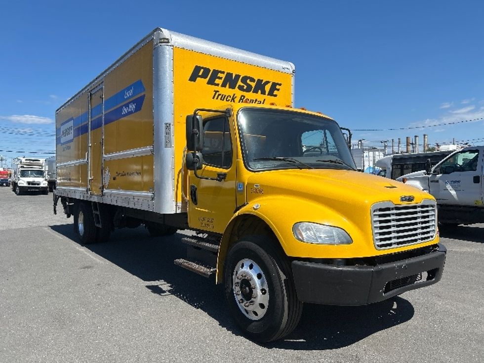 Medium Duty Box Truck-Light and Medium Duty Trucks-Freightliner-2020-M2-Kearny-NJ-177,614\n\t\tmiles-$ 38,500 - Image 1