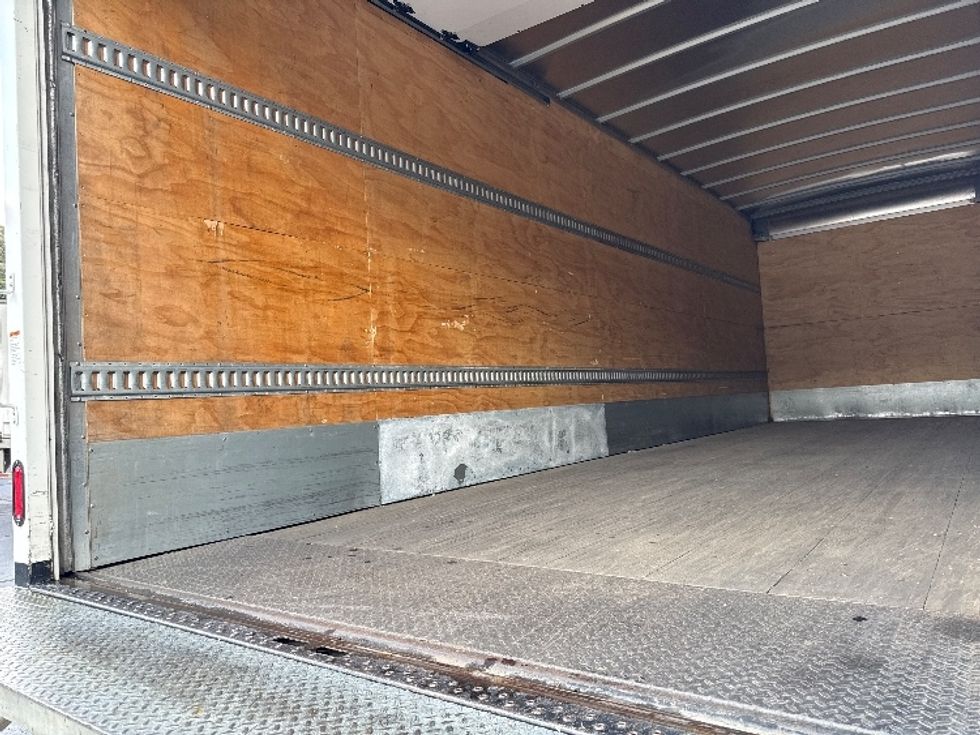 Medium Duty Box Truck-Light and Medium Duty Trucks-Freightliner-2020-M2-Kennesaw-GA-351,806\n\t\tmiles-$ 24,250 - Image 11