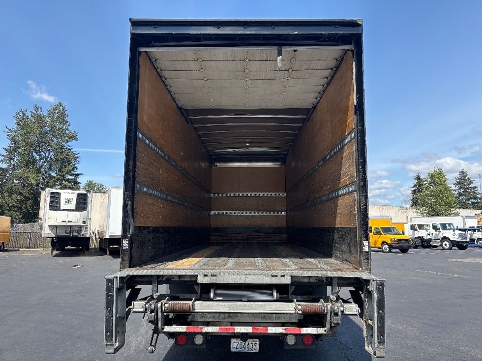 Medium Duty Box Truck-Light and Medium Duty Trucks-Freightliner-2020-M2-Kent-WA-96,942\n\t\tmiles-$ 62,250 - Image 8