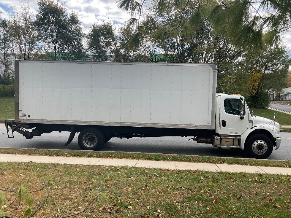 Medium Duty Box Truck-Light and Medium Duty Trucks-Freightliner-2020-M2-King Of Prussia-PA-290,642\n\t\tmiles-$ 29,500 - Image 15
