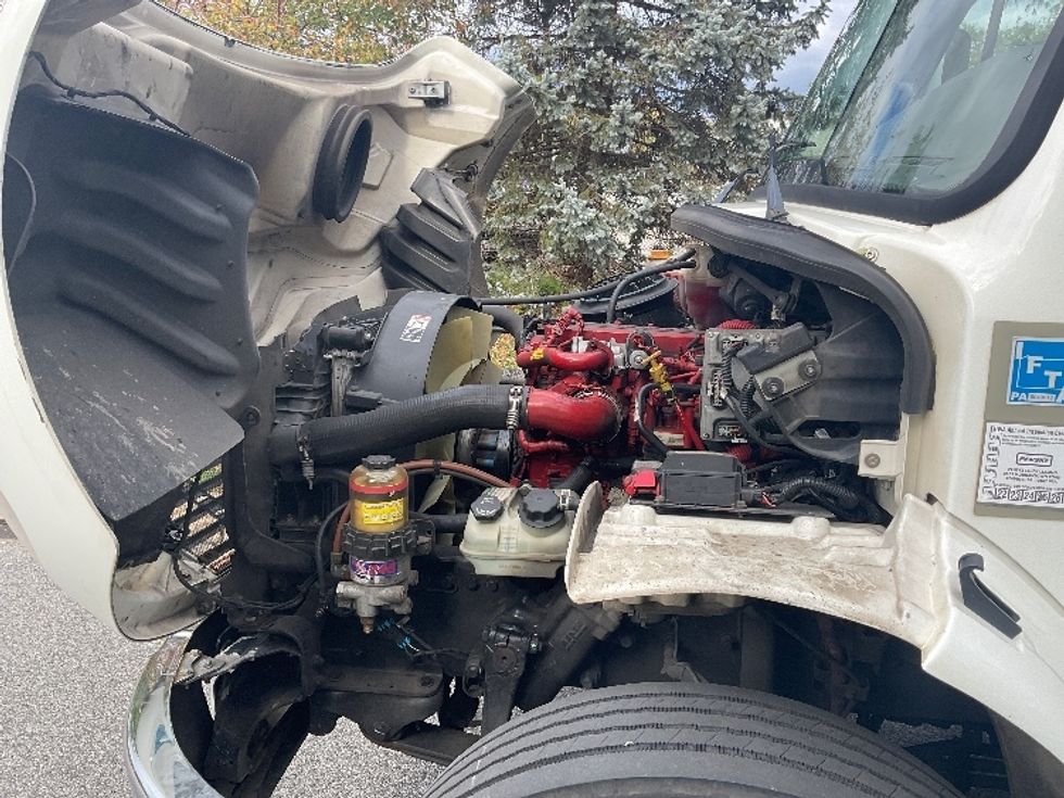 Medium Duty Box Truck-Light and Medium Duty Trucks-Freightliner-2020-M2-King Of Prussia-PA-290,642\n\t\tmiles-$ 29,500 - Image 24