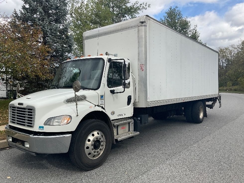 Medium Duty Box Truck-Light and Medium Duty Trucks-Freightliner-2020-M2-King Of Prussia-PA-290,642\n\t\tmiles-$ 29,500 - Image 3
