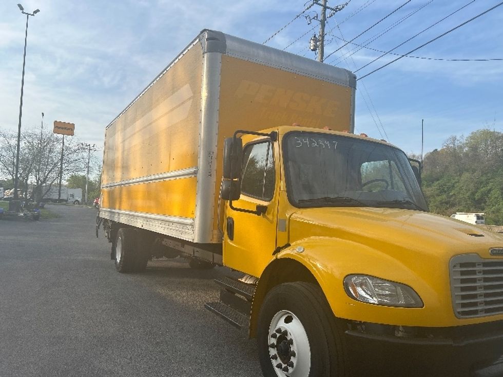 Medium Duty Box Truck-Light and Medium Duty Trucks-Freightliner-2020-M2-Knoxville-TN-182,564\n\t\tmiles-$ 53,000 - Image 1