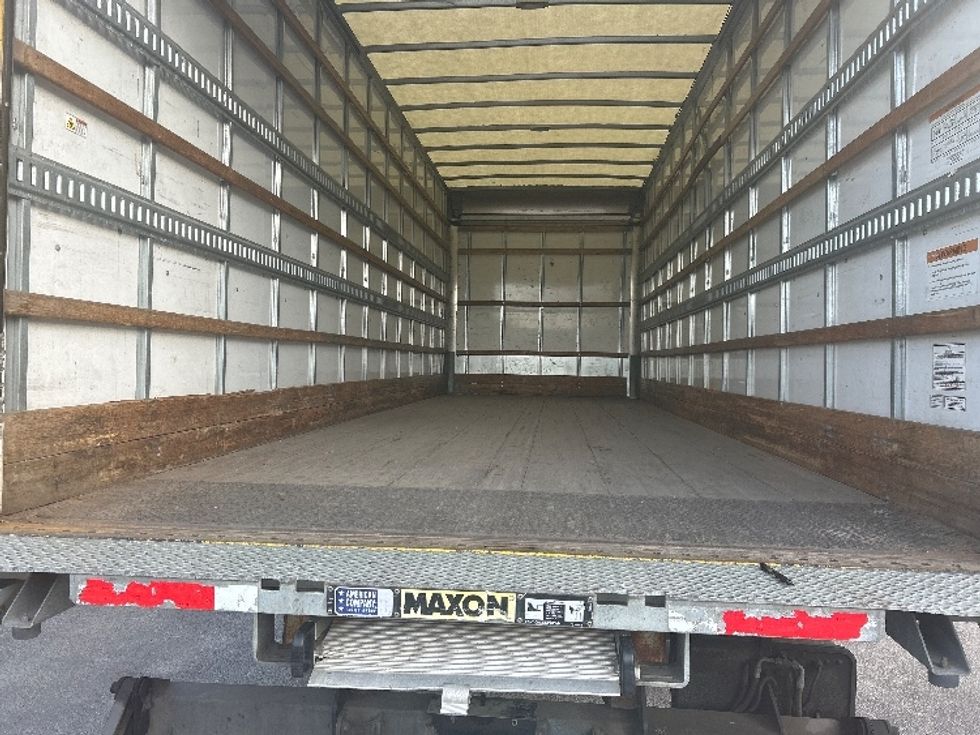 Medium Duty Box Truck-Light and Medium Duty Trucks-Freightliner-2020-M2-Knoxville-TN-182,564\n\t\tmiles-$ 53,000 - Image 10