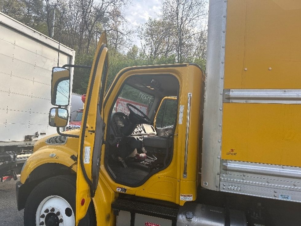2020 Freightliner M2 106 Medium Duty photo 13