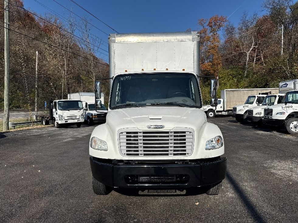 Medium Duty Box Truck-Light and Medium Duty Trucks-Freightliner-2020-M2-Knoxville-TN-241,713\n\t\tmiles-$ 47,000 - Image 2