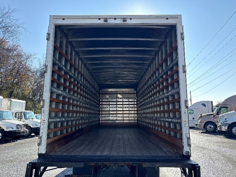 Medium Duty Box Truck-Light and Medium Duty Trucks-Freightliner-2020-M2-Knoxville-TN-241,713\n\t\tmiles-$ 47,000 - Image 8