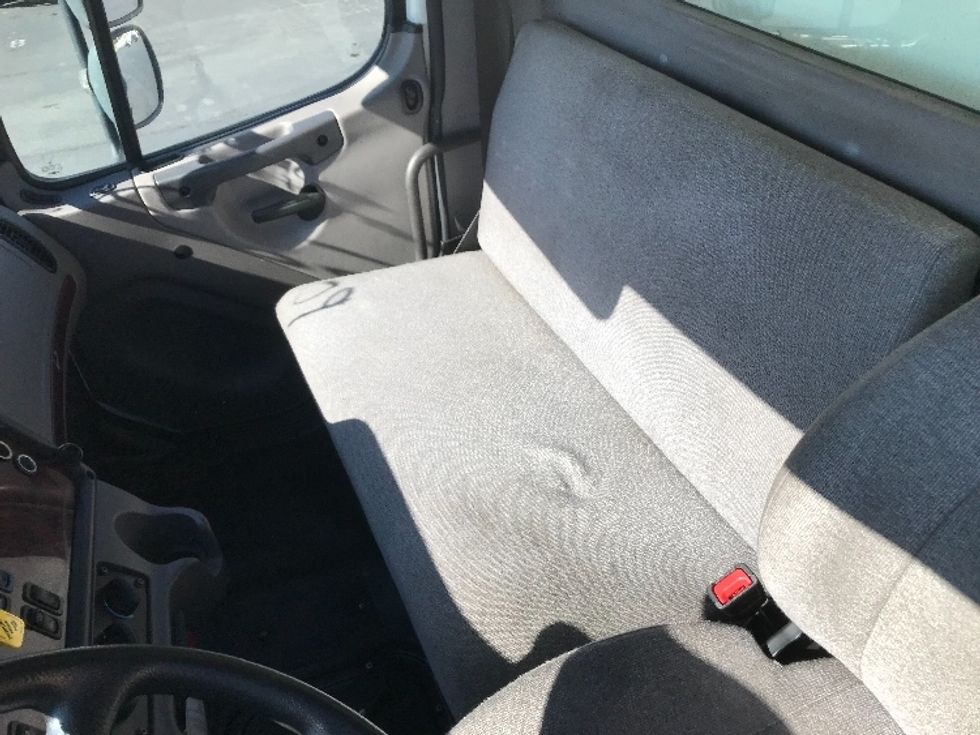 Medium Duty Box Truck-Light and Medium Duty Trucks-Freightliner-2020-M2-La Mirada-CA-78,518\n\t\tmiles-$ 58,000 - Image 19