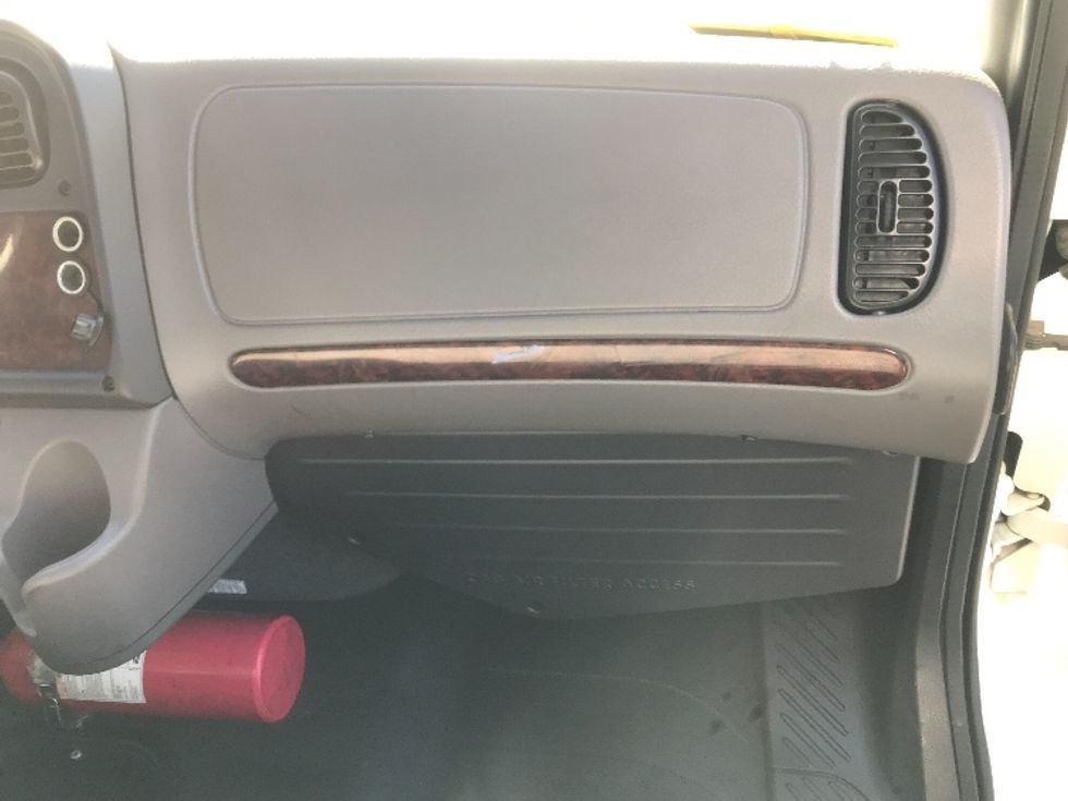 Medium Duty Box Truck-Light and Medium Duty Trucks-Freightliner-2020-M2-La Mirada-CA-78,518\n\t\tmiles-$ 58,000 - Image 21