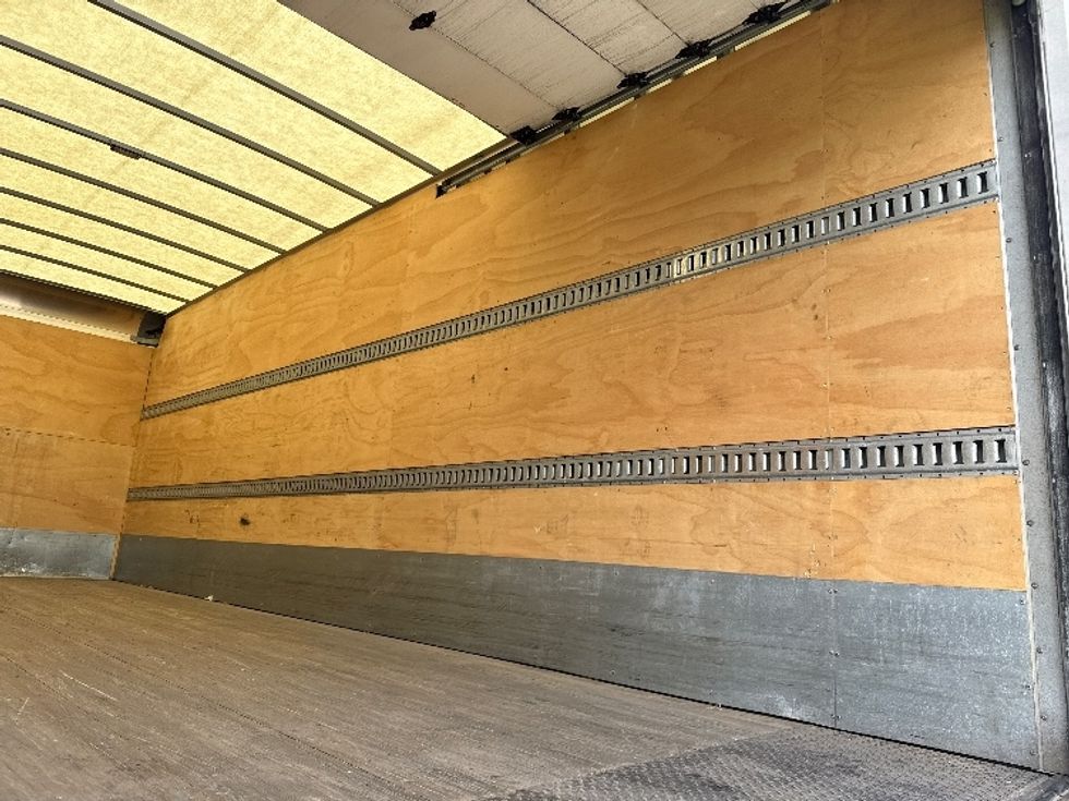 Medium Duty Box Truck-Light and Medium Duty Trucks-Freightliner-2020-M2-La Porte-IN-105,745\n\t\tmiles-$ 59,500 - Image 11