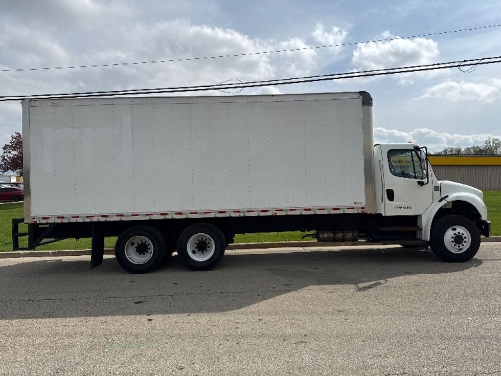 Medium Duty Box Truck-Light and Medium Duty Trucks-Freightliner-2020-M2-La Porte-IN-105,745\n\t\tmiles-$ 59,500 - Image 14