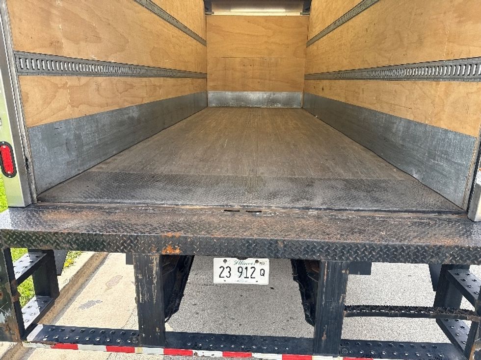 Medium Duty Box Truck-Light and Medium Duty Trucks-Freightliner-2020-M2-La Porte-IN-105,745\n\t\tmiles-$ 59,500 - Image 9