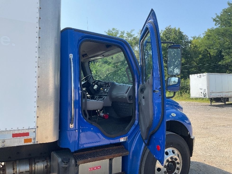 Medium Duty Box Truck-Light and Medium Duty Trucks-Freightliner-2020-M2-La Porte-IN-279,882\n\t\tmiles-$ 38,250 - Image 19