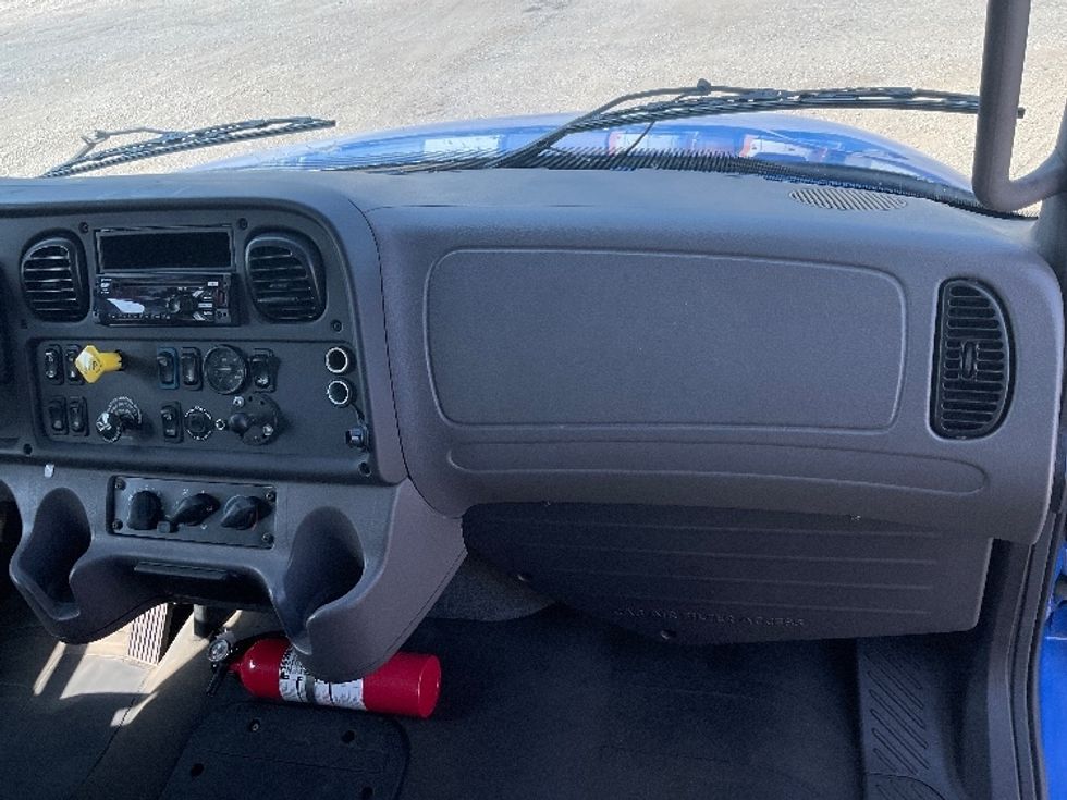 Medium Duty Box Truck-Light and Medium Duty Trucks-Freightliner-2020-M2-La Porte-IN-279,882\n\t\tmiles-$ 38,250 - Image 20