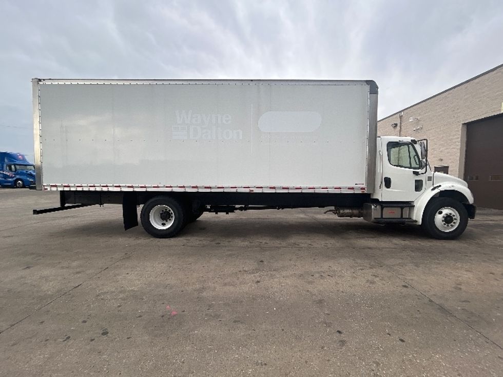Medium Duty Box Truck-Light and Medium Duty Trucks-Freightliner-2020-M2-La Porte-IN-49,832\n\t\tmiles-$ 61,500 - Image 15