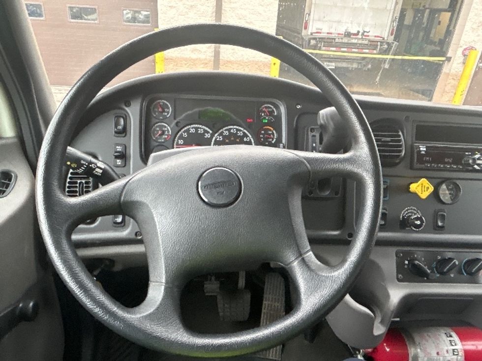 Medium Duty Box Truck-Light and Medium Duty Trucks-Freightliner-2020-M2-La Porte-IN-49,832\n\t\tmiles-$ 61,500 - Image 18