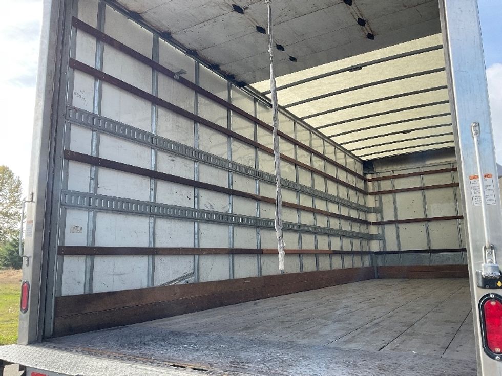 Medium Duty Box Truck-Light and Medium Duty Trucks-Freightliner-2020-M2-Lacey-WA-151,363\n\t\tmiles-$ 55,000 - Image 10