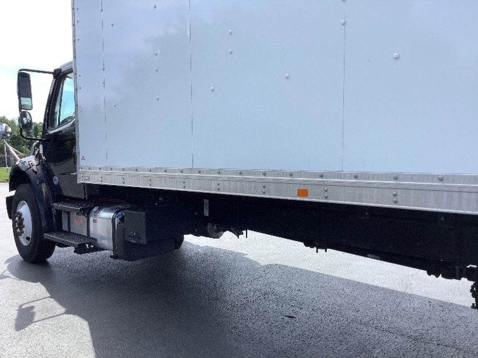 Medium Duty Box Truck-Light and Medium Duty Trucks-Freightliner-2020-M2-Lancaster-PA-100,762\n\t\tmiles-$ 69,750 - Image 5