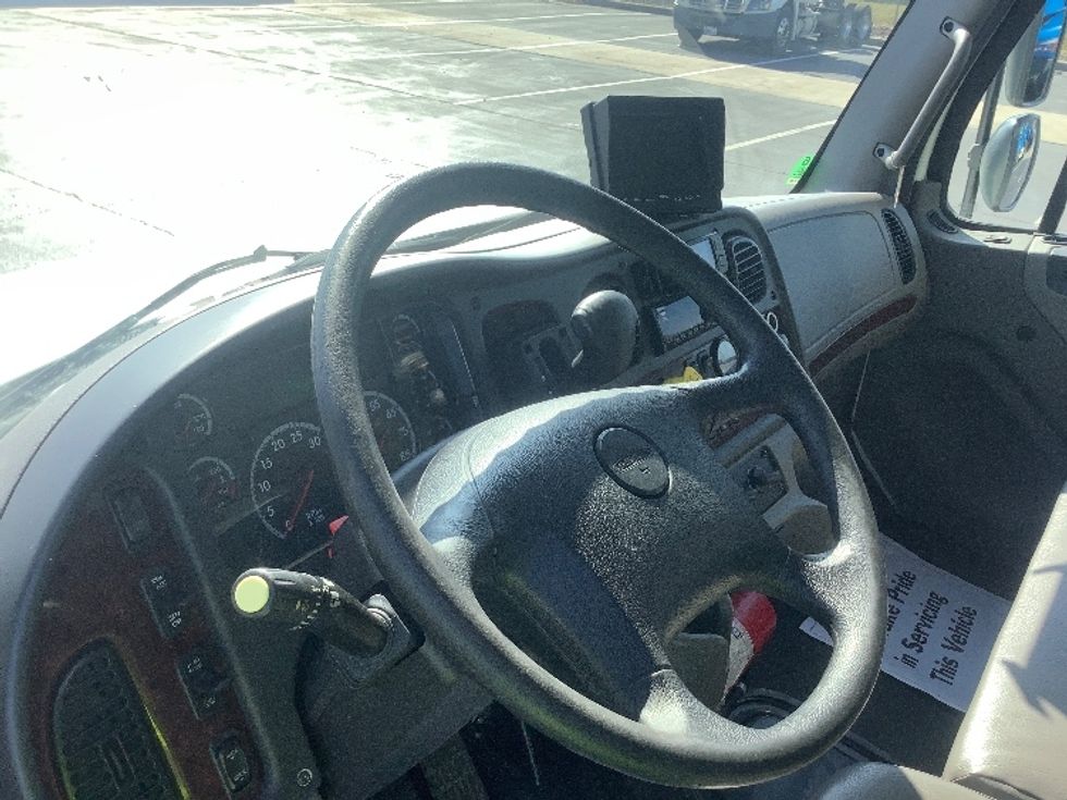 Medium Duty Box Truck-Light and Medium Duty Trucks-Freightliner-2020-M2-Lancaster-PA-237,533\n\t\tmiles-$ 36,250 - Image 17