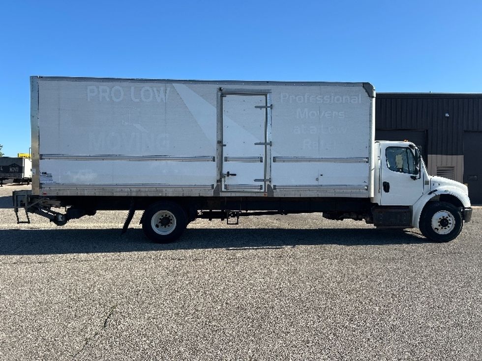 Medium Duty Box Truck-Light and Medium Duty Trucks-Freightliner-2020-M2-Lansing-MI-172,229\n\t\tmiles-$ 47,250 - Image 13