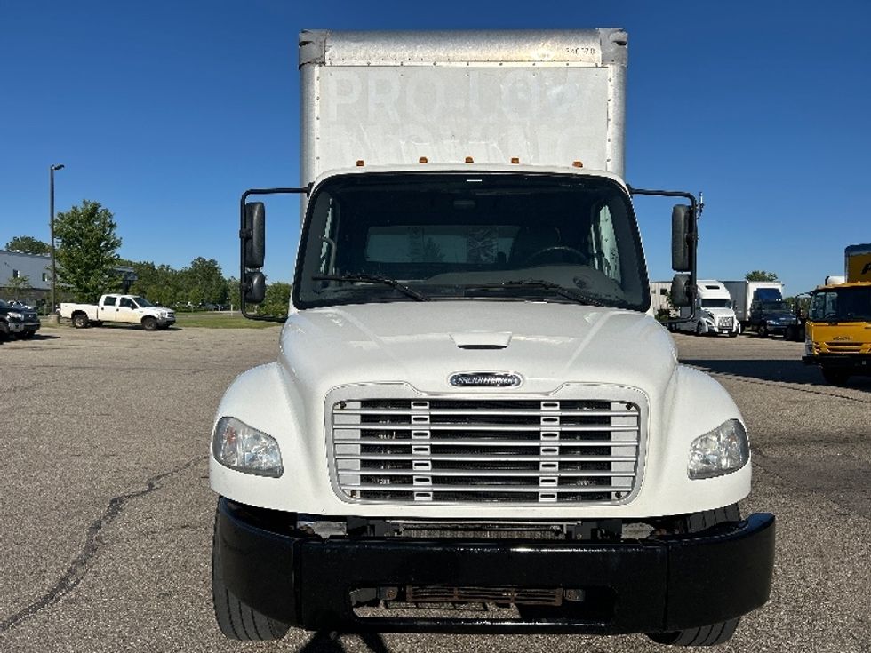 Medium Duty Box Truck-Light and Medium Duty Trucks-Freightliner-2020-M2-Lansing-MI-172,229\n\t\tmiles-$ 47,250 - Image 2
