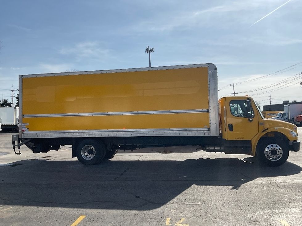Medium Duty Box Truck-Light and Medium Duty Trucks-Freightliner-2020-M2-Lansing-MI-193,980\n\t\tmiles-$ 48,500 - Image 15