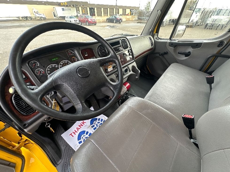 Medium Duty Box Truck-Light and Medium Duty Trucks-Freightliner-2020-M2-Lansing-MI-224,880\n\t\tmiles-$ 37,000 - Image 17