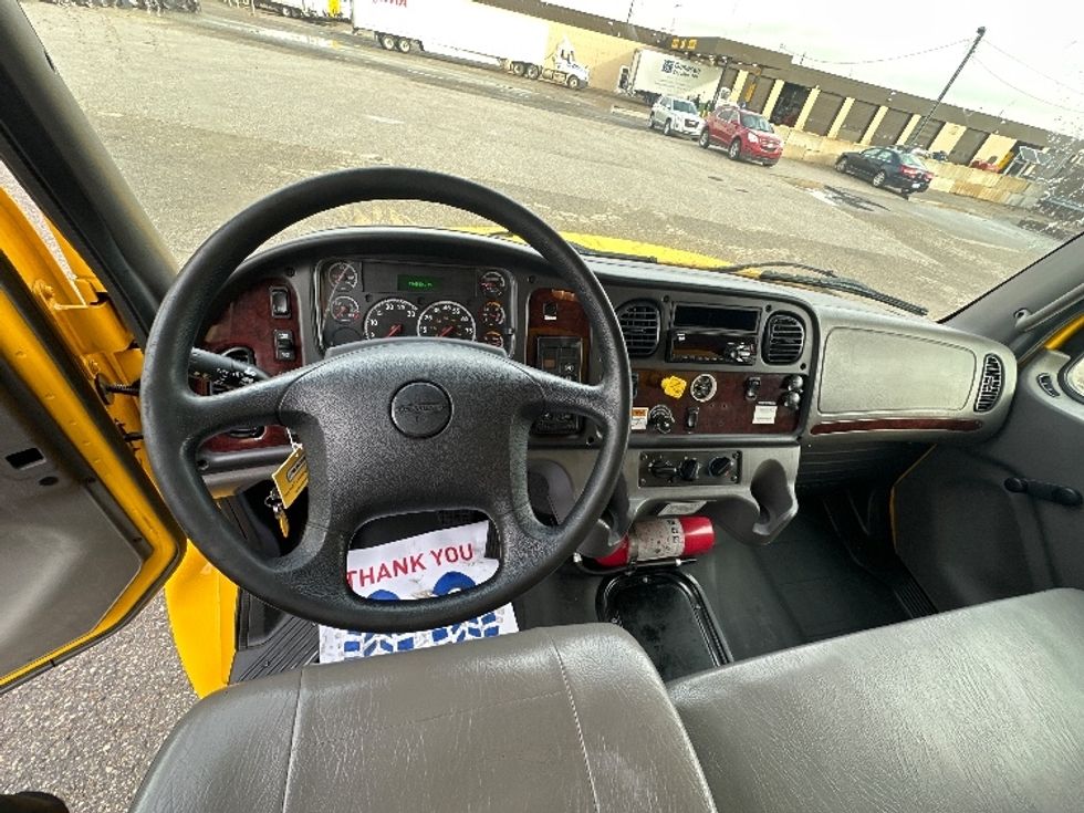 Medium Duty Box Truck-Light and Medium Duty Trucks-Freightliner-2020-M2-Lansing-MI-224,880\n\t\tmiles-$ 37,000 - Image 18