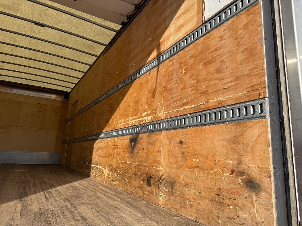 Medium Duty Box Truck-Light and Medium Duty Trucks-Freightliner-2020-M2-Lansing-MI-238,266\n\t\tmiles-$ 44,750 - Image 11