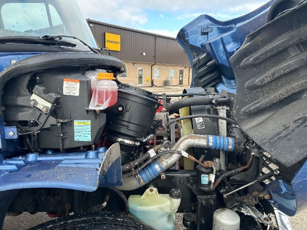 Medium Duty Box Truck-Light and Medium Duty Trucks-Freightliner-2020-M2-Lansing-MI-296,852\n\t\tmiles-$ 25,000 - Image 23