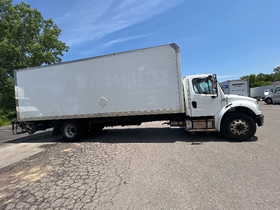 Medium Duty Box Truck-Light and Medium Duty Trucks-Freightliner-2020-M2-Lansing-MI-302,224\n\t\tmiles-$ 26,500 - Image 15
