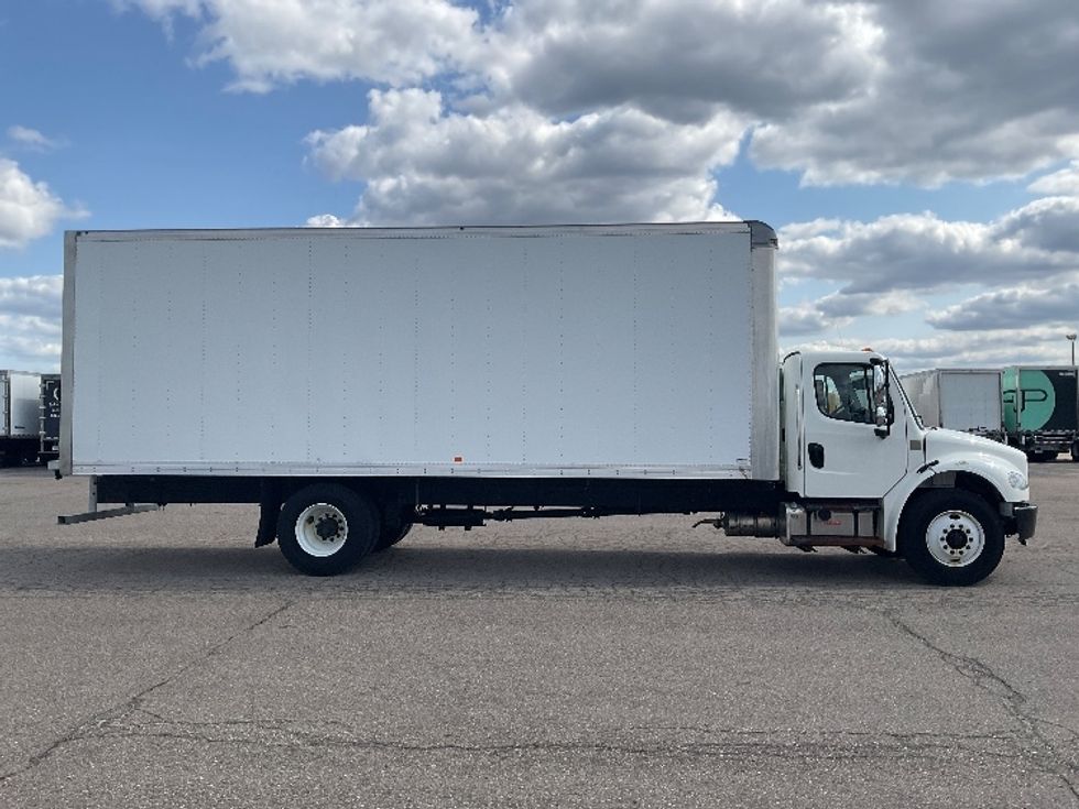 Medium Duty Box Truck-Light and Medium Duty Trucks-Freightliner-2020-M2-Lansing-MI-33,930\n\t\tmiles-$ 63,750 - Image 14