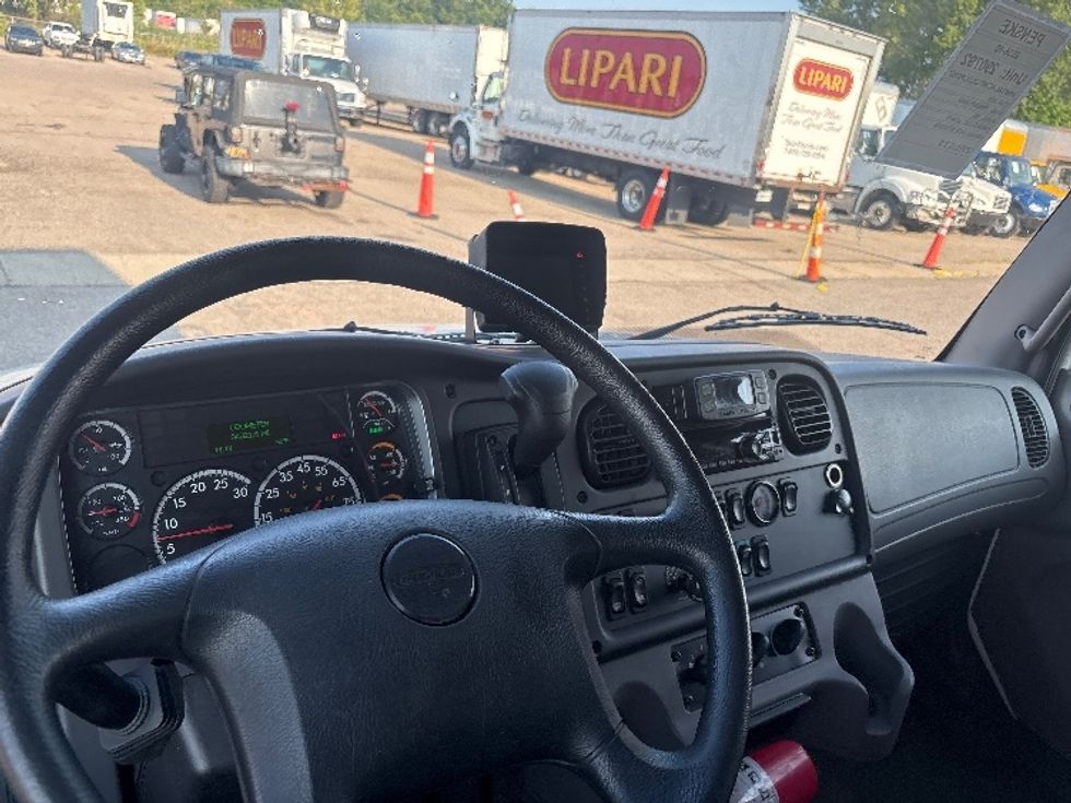 Medium Duty Box Truck-Light and Medium Duty Trucks-Freightliner-2020-M2-Lansing-MI-33,930\n\t\tmiles-$ 63,750 - Image 16