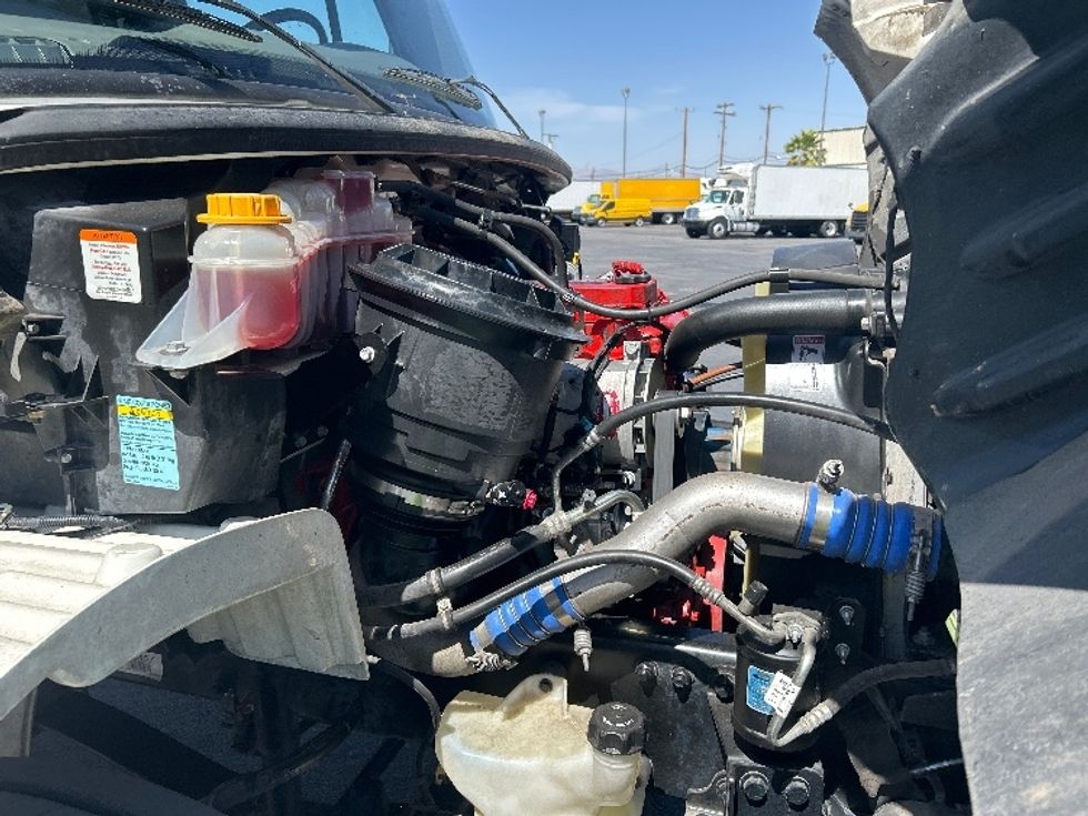 Medium Duty Box Truck-Light and Medium Duty Trucks-Freightliner-2020-M2-Las Vegas-NV-181,127\n\t\tmiles-$ 50,750 - Image 23
