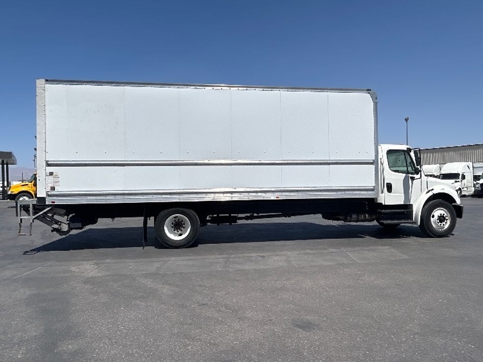 Medium Duty Box Truck-Light and Medium Duty Trucks-Freightliner-2020-M2-Las Vegas-NV-202,905\n\t\tmiles-$ 47,250 - Image 15