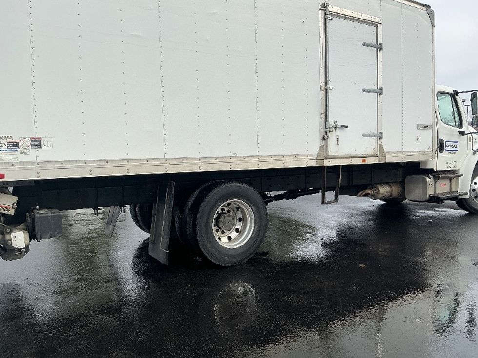 Medium Duty Box Truck-Light and Medium Duty Trucks-Freightliner-2020-M2-Lexington-KY-135,353\n\t\tmiles-$ 50,750 - Image 14
