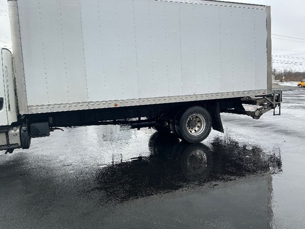 Medium Duty Box Truck-Light and Medium Duty Trucks-Freightliner-2020-M2-Lexington-KY-135,353\n\t\tmiles-$ 50,750 - Image 5