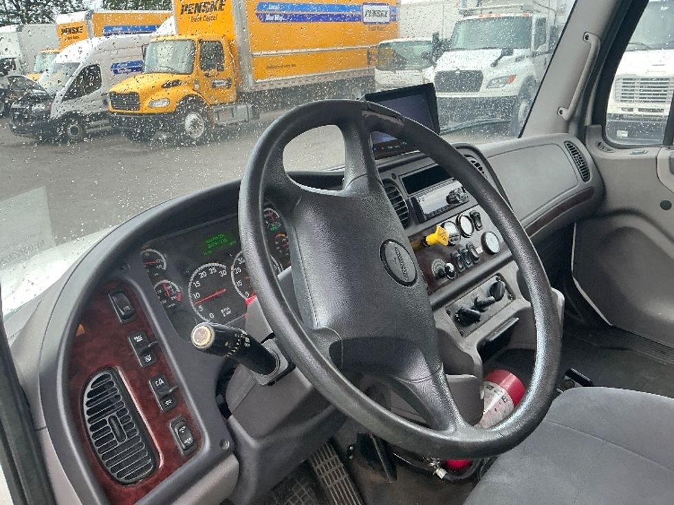 Medium Duty Box Truck-Light and Medium Duty Trucks-Freightliner-2020-M2-Lexington-KY-282,888\n\t\tmiles-$ 35,500 - Image 17