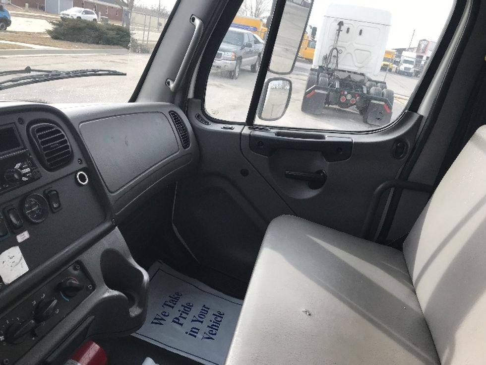 Medium Duty Box Truck-Light and Medium Duty Trucks-Freightliner-2020-M2-Lincoln-NE-308,581\n\t\tmiles-$ 36,000 - Image 19