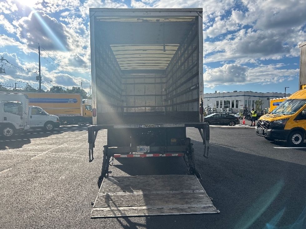 Medium Duty Box Truck-Light and Medium Duty Trucks-Freightliner-2020-M2-Linden-NJ-152,000\n\t\tmiles-$ 48,000 - Image 9