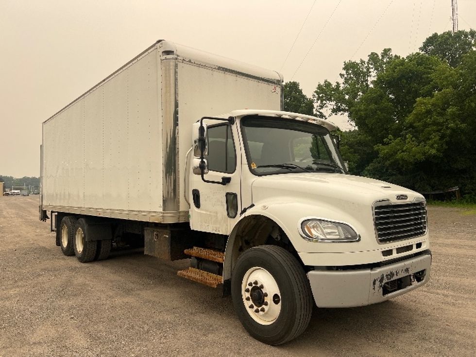 Medium Duty Box Truck-Light and Medium Duty Trucks-Freightliner-2020-M2-Linwood-NC-336,582\n\t\tmiles-$ 36,000 - Image 1