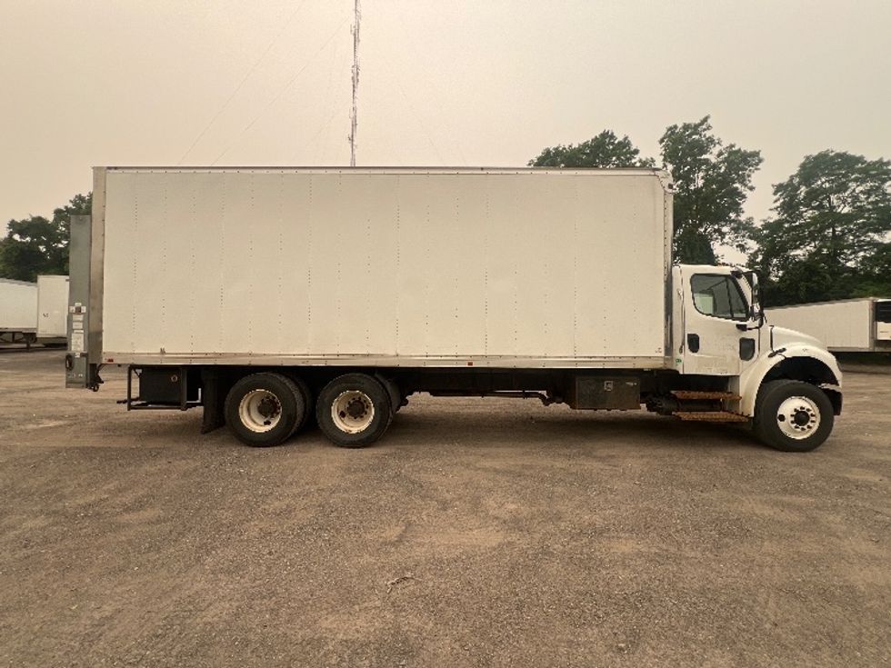 Medium Duty Box Truck-Light and Medium Duty Trucks-Freightliner-2020-M2-Linwood-NC-336,582\n\t\tmiles-$ 36,000 - Image 15