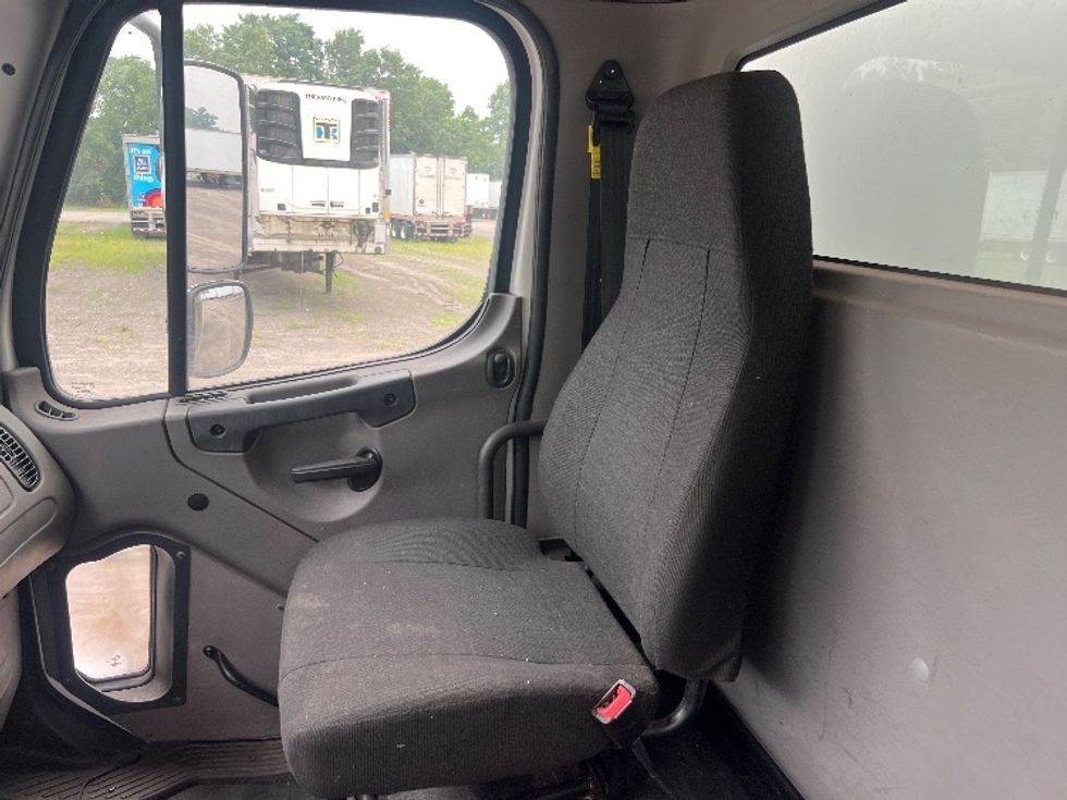 Medium Duty Box Truck-Light and Medium Duty Trucks-Freightliner-2020-M2-Linwood-NC-336,582\n\t\tmiles-$ 36,000 - Image 19